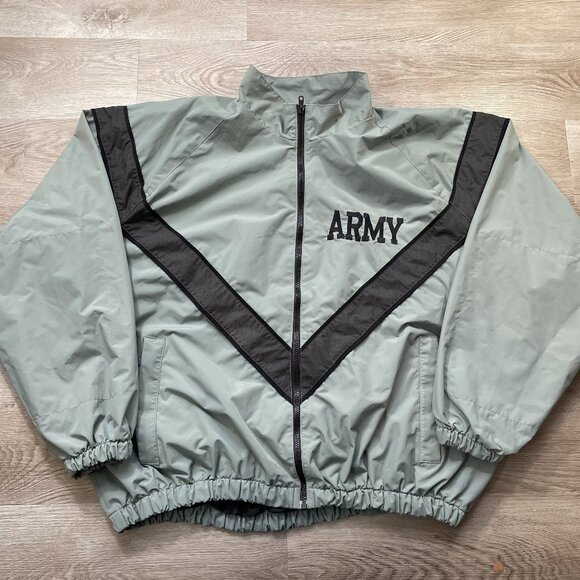 Men's Army Windbreaker Size XL Short - Picture 1 of 14